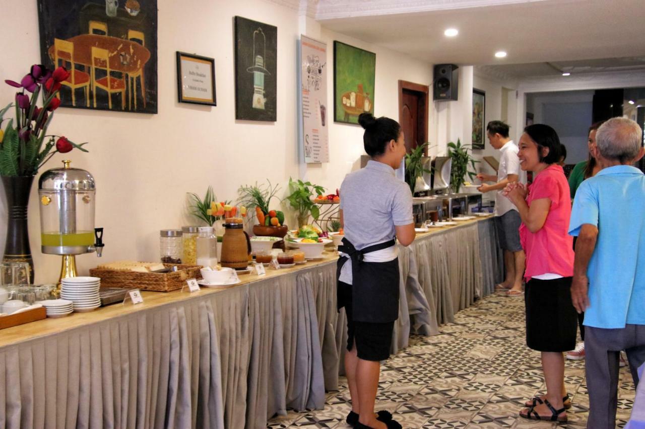 Grand Elevation Hotel Phnom Penh Exterior photo